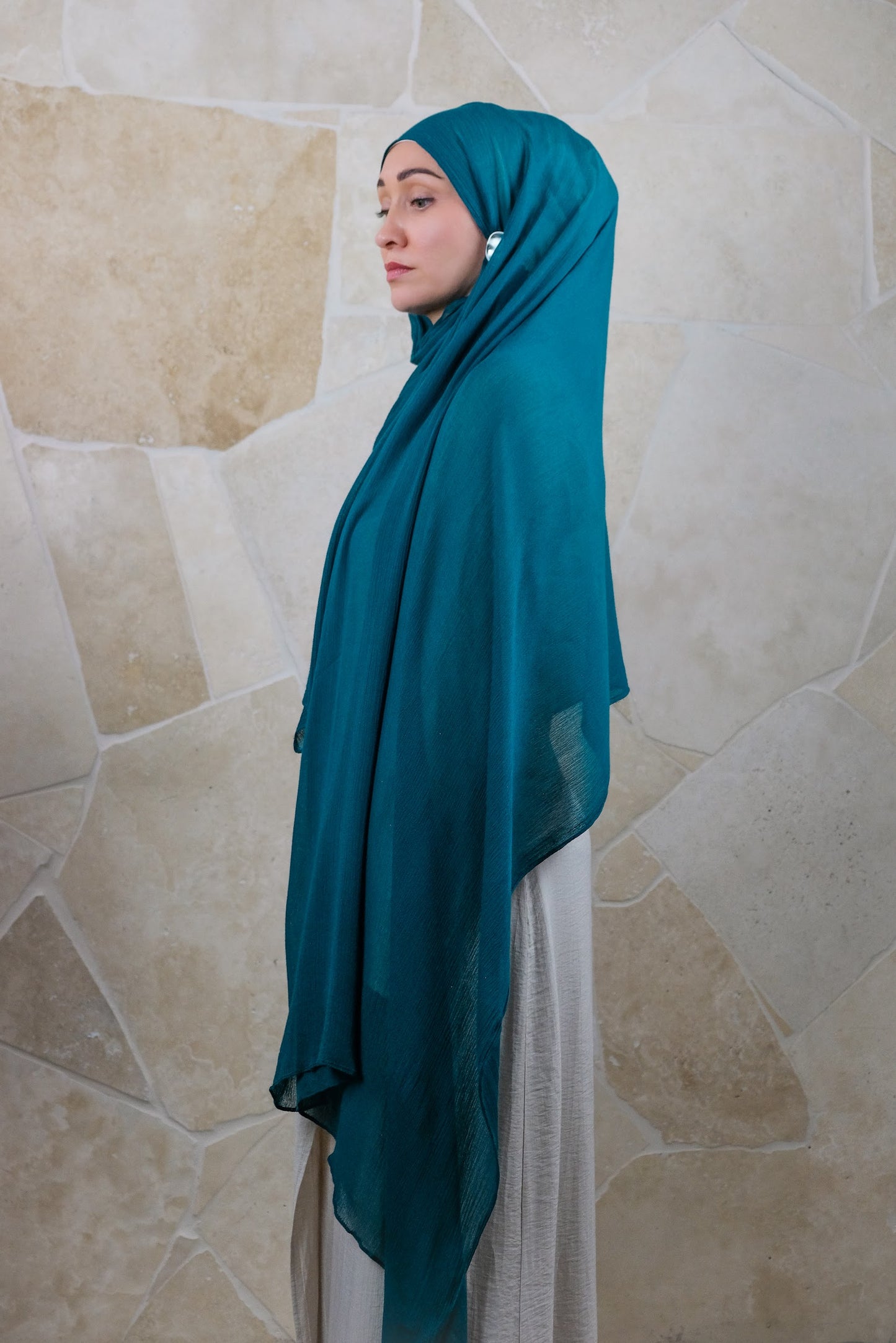 Soft Crinkle Rayon Hijab – Teal