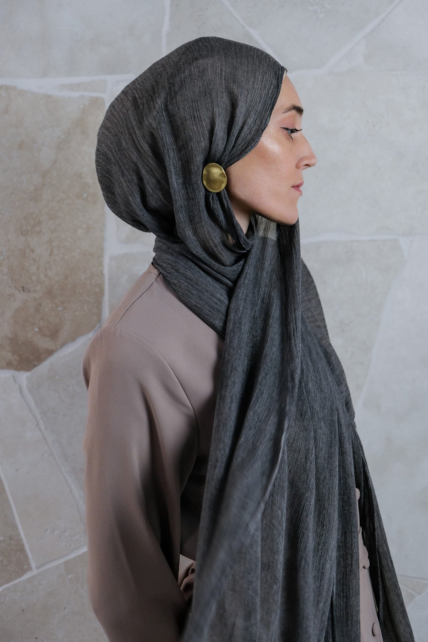 Textured Rayon Hijab – Charcoal
