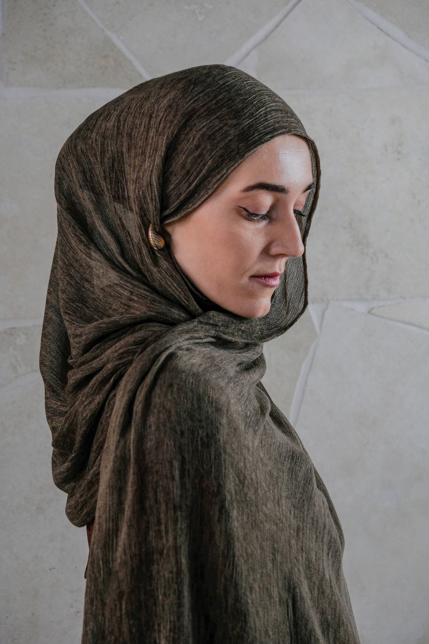 Textured Rayon Hijab – Olive